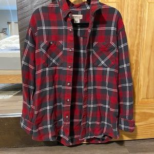 Men’s plaid flannel size L